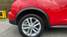Nissan Juke 1.5 dCi N-Connecta 5dr Diesel Hatchback